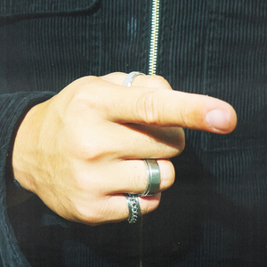 双乳男涨鼓鼓奶水H校园电影
